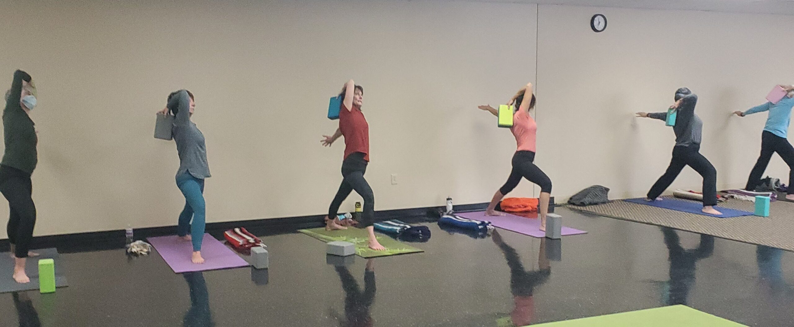 People doing yoga in Shoreview Lifetime